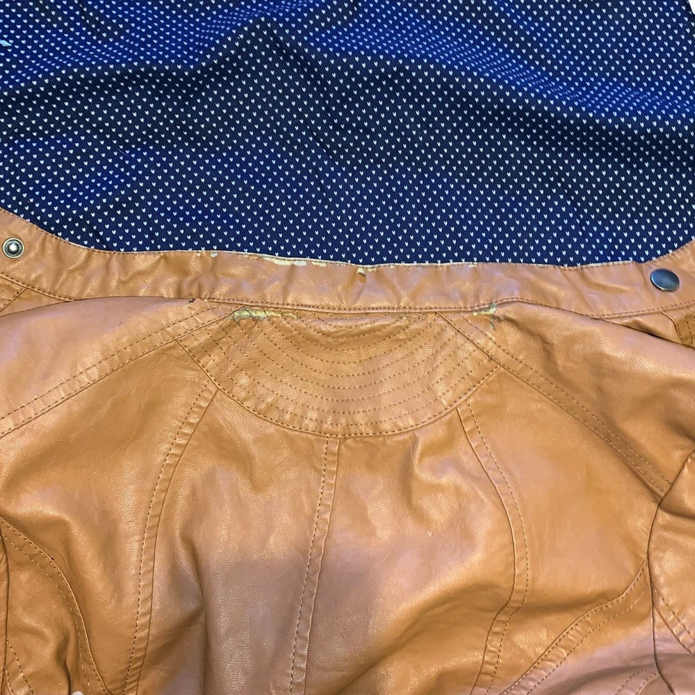 Well-loved chestnut jacket S - Picture 9 of 11